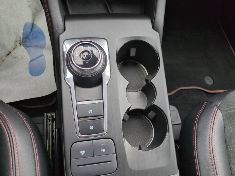 Photo 11 de l’annonce de FORD Kuga d’occasion à vendre à NÎMES