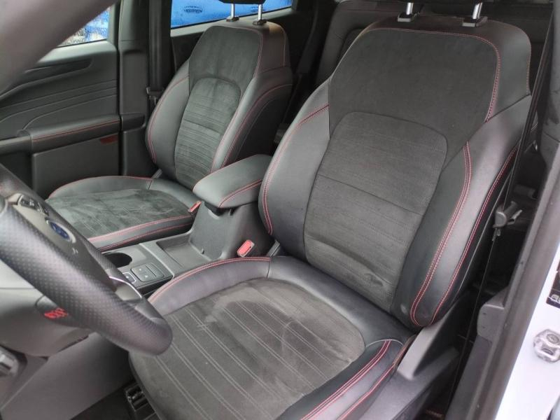 Photo 16 de l’annonce de FORD Kuga d’occasion à vendre à NÎMES