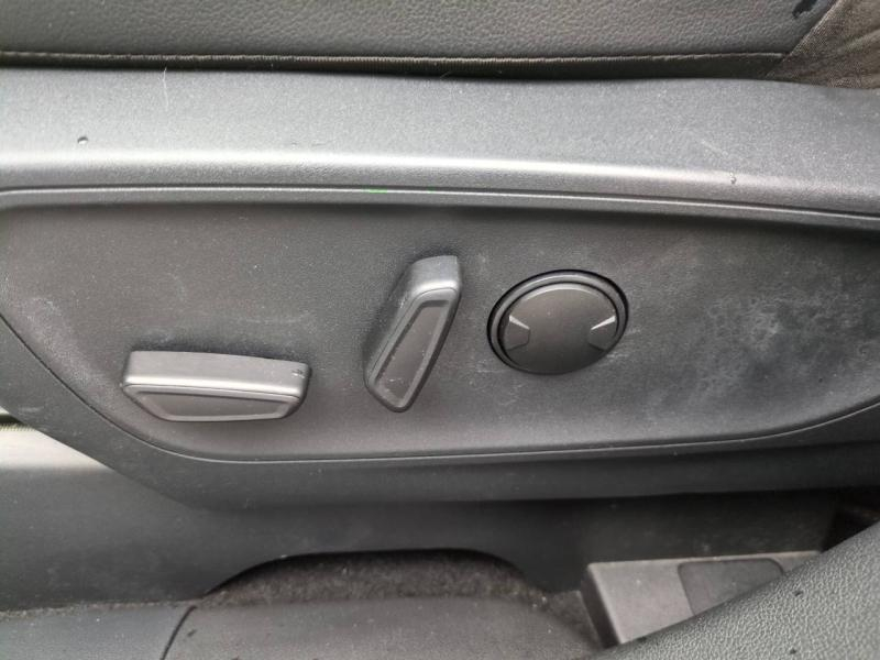 Photo 17 de l’annonce de FORD Kuga d’occasion à vendre à NÎMES