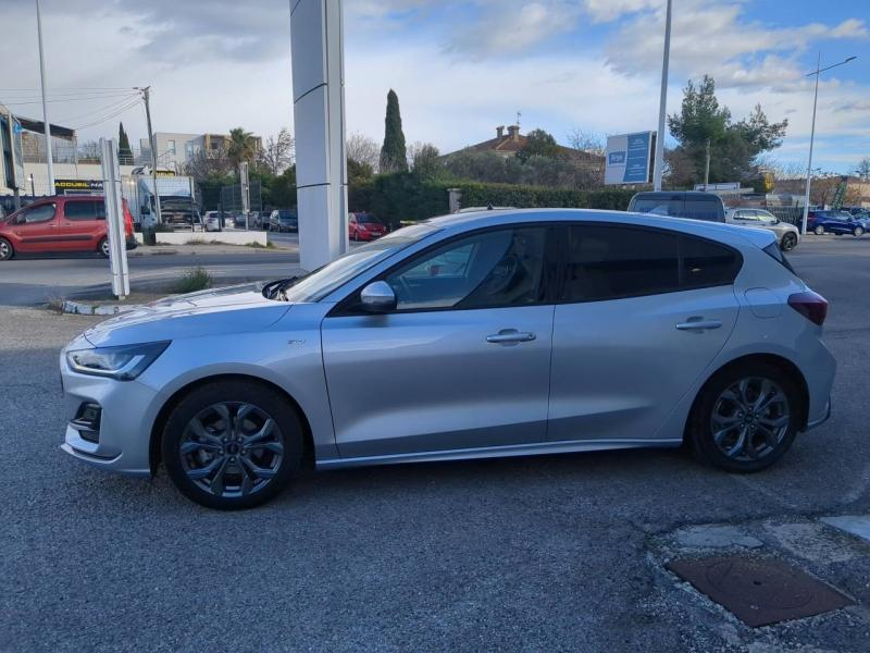 Photo 8 de l’annonce de FORD Focus d’occasion à vendre à ARLES