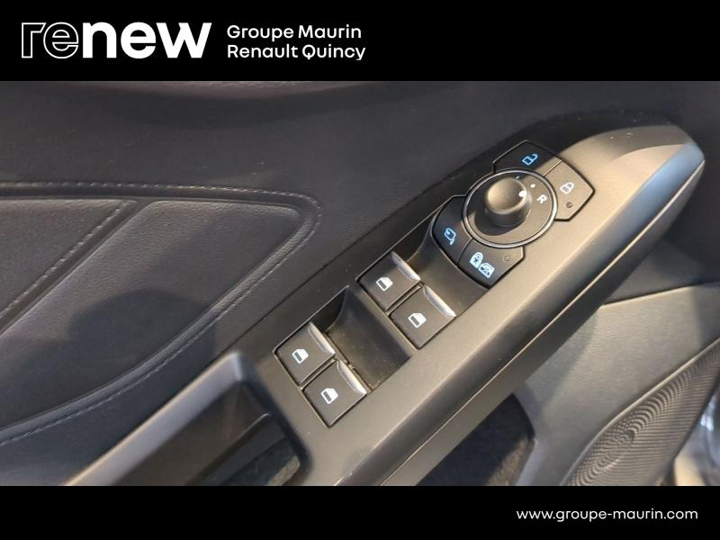 Photo 16 de l’annonce de FORD Focus d’occasion à vendre à QUINCY-SOUS-SÉNART