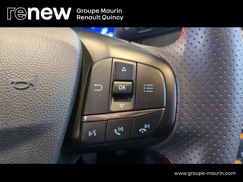 Photo 20 de l’annonce de FORD Focus d’occasion à vendre à QUINCY-SOUS-SÉNART