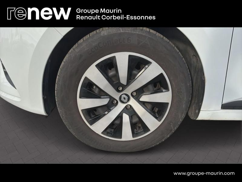 Photo 9 de l’annonce de RENAULT Clio d’occasion à vendre à CORBEIL-ESSONNES