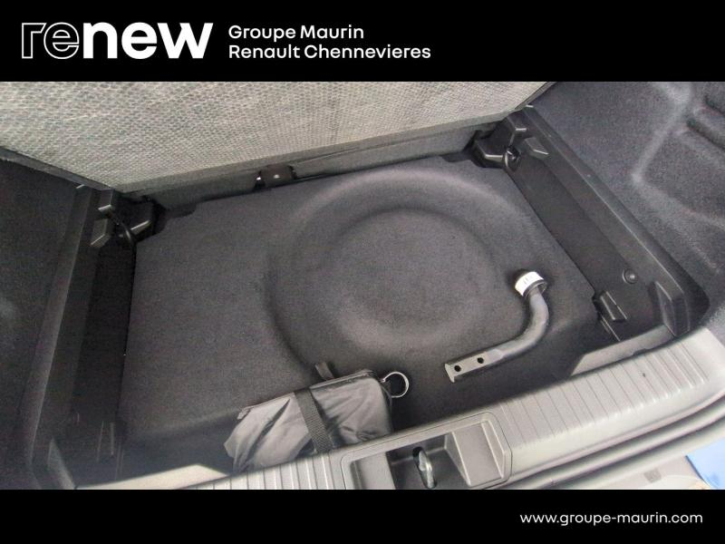 Photo 14 de l’annonce de RENAULT Captur d’occasion à vendre à CHENNEVIÈRES-SUR-MARNE