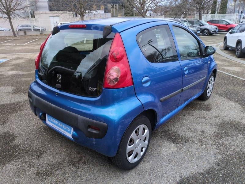 Photo 4 de l’annonce de PEUGEOT 107 d’occasion à vendre à NÎMES