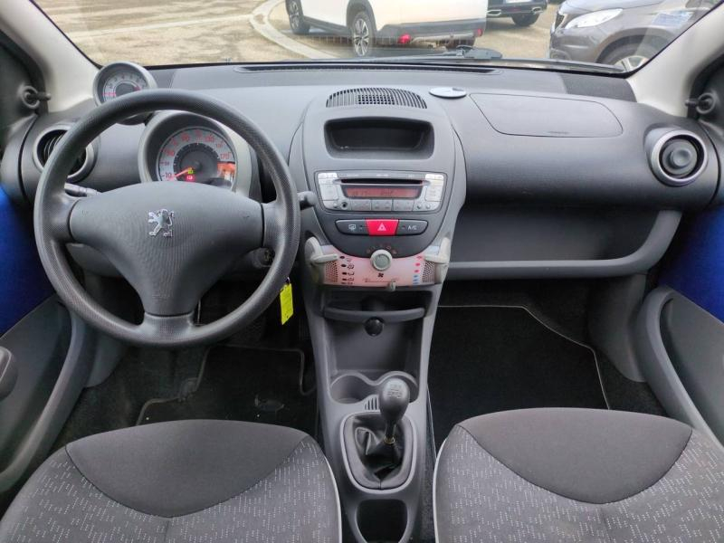 Photo 17 de l’annonce de PEUGEOT 107 d’occasion à vendre à NÎMES