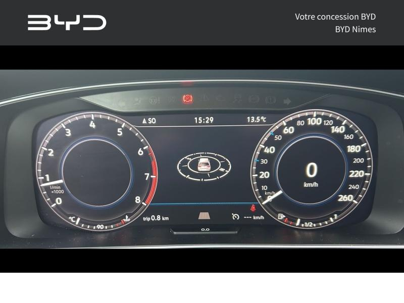 Photo 10 de l’annonce de VOLKSWAGEN Golf d’occasion à vendre à NIMES