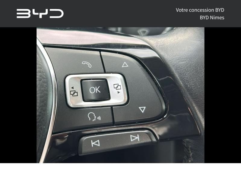 Photo 11 de l’annonce de VOLKSWAGEN Golf d’occasion à vendre à NIMES