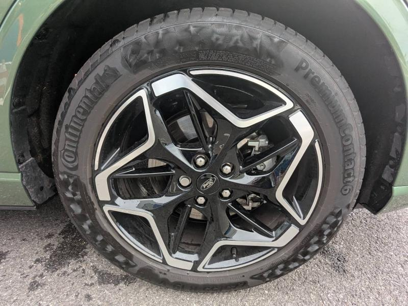 Photo 9 de l’annonce de FORD Kuga d’occasion à vendre à FRÉJUS