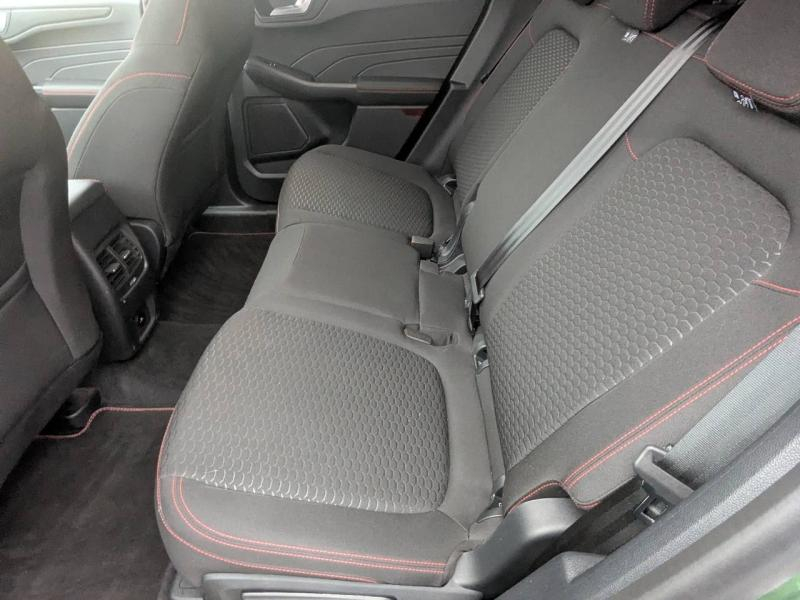 Photo 11 de l’annonce de FORD Kuga d’occasion à vendre à FRÉJUS