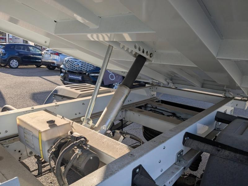 Photo 10 de l’annonce de FORD Transit CCb VUL d’occasion à vendre à DRAGUIGNAN