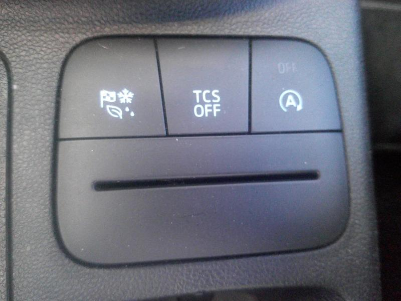 Photo 15 de l’annonce de FORD Fiesta d’occasion à vendre à PERPIGNAN