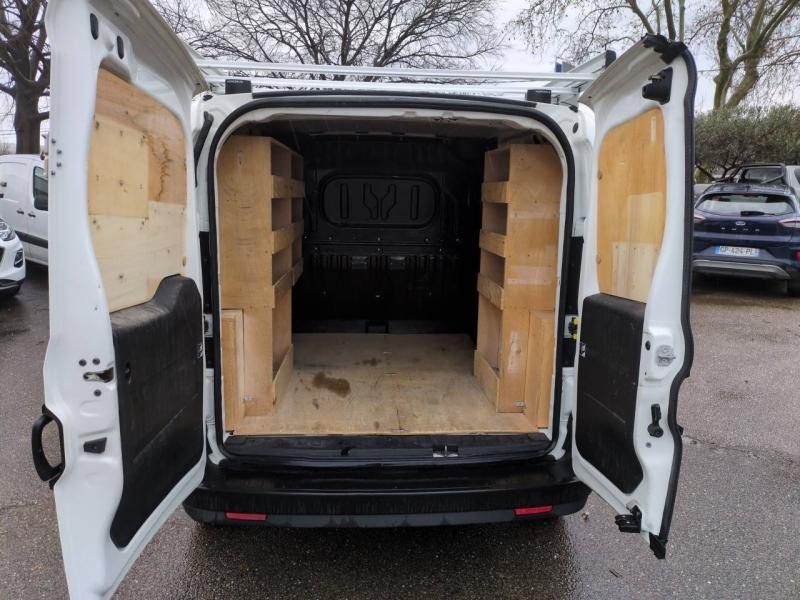Photo 7 de l’annonce de FIAT Doblo Cargo VUL d’occasion à vendre à NÎMES