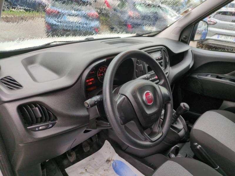 Photo 13 de l’annonce de FIAT Doblo Cargo VUL d’occasion à vendre à NÎMES