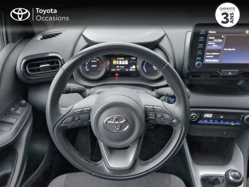 Photo 13 de l’annonce de TOYOTA Yaris d’occasion à vendre à ARLES