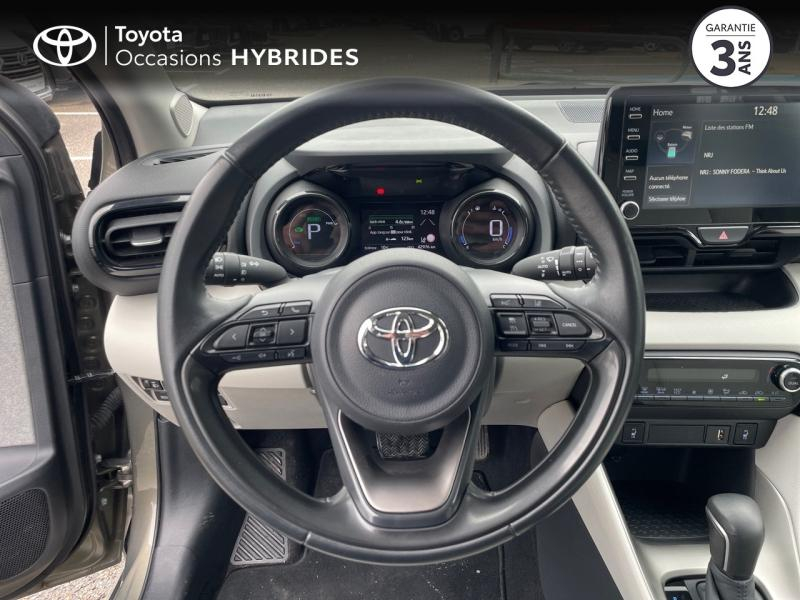 Photo 9 de l’annonce de TOYOTA Yaris d’occasion à vendre à MONTFAVET