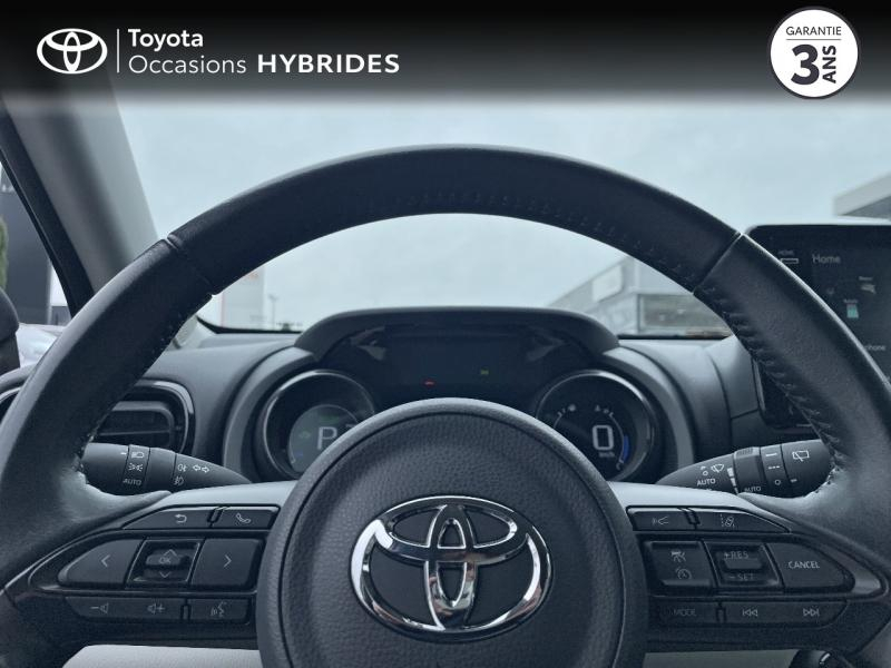 Photo 13 de l’annonce de TOYOTA Yaris d’occasion à vendre à MONTFAVET