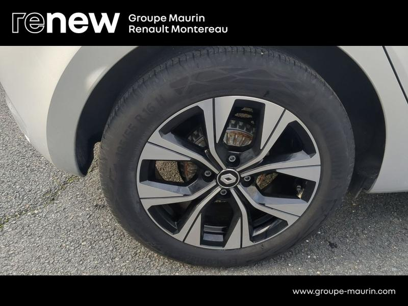 Photo 16 de l’annonce de RENAULT Clio d’occasion à vendre à VARENNES SUR SEINE