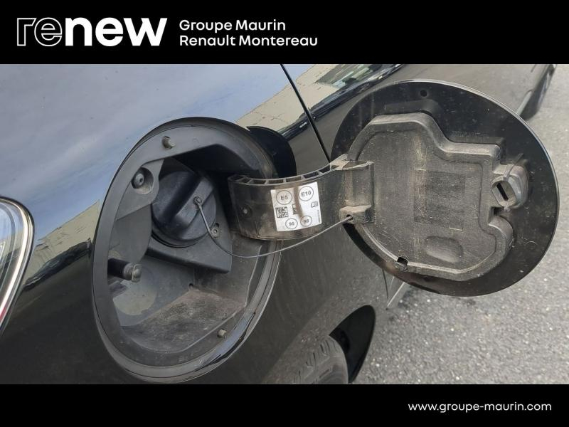 Photo 16 de l’annonce de RENAULT Clio d’occasion à vendre à VARENNES SUR SEINE