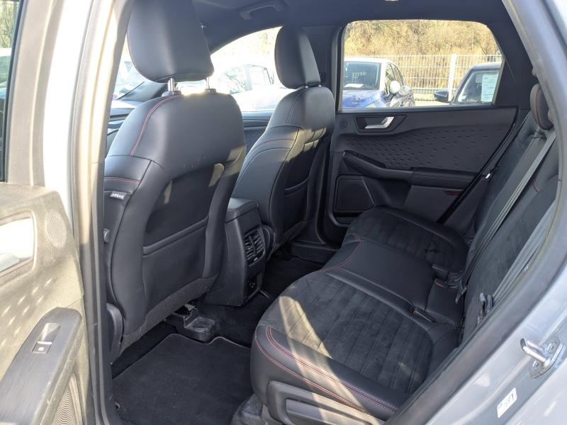 Photo 10 de l’annonce de FORD Kuga d’occasion à vendre à GAP