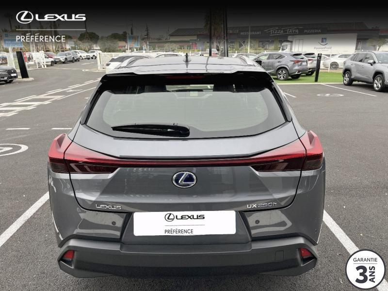 Photo 4 de l’annonce de LEXUS UX d’occasion à vendre à LATTES