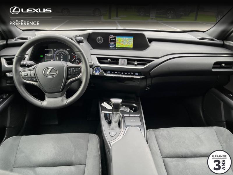 Photo 8 de l’annonce de LEXUS UX d’occasion à vendre à LATTES