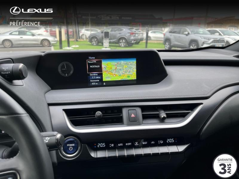 Photo 14 de l’annonce de LEXUS UX d’occasion à vendre à LATTES