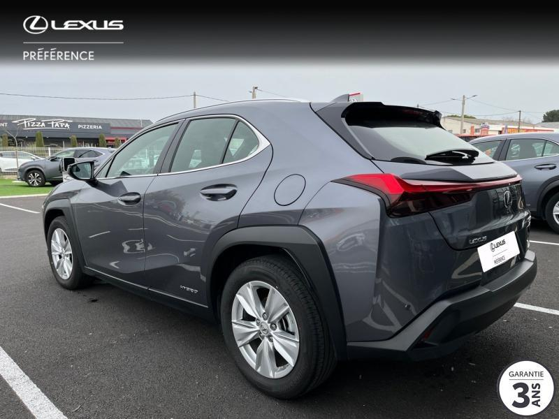 Photo 15 de l’annonce de LEXUS UX d’occasion à vendre à LATTES
