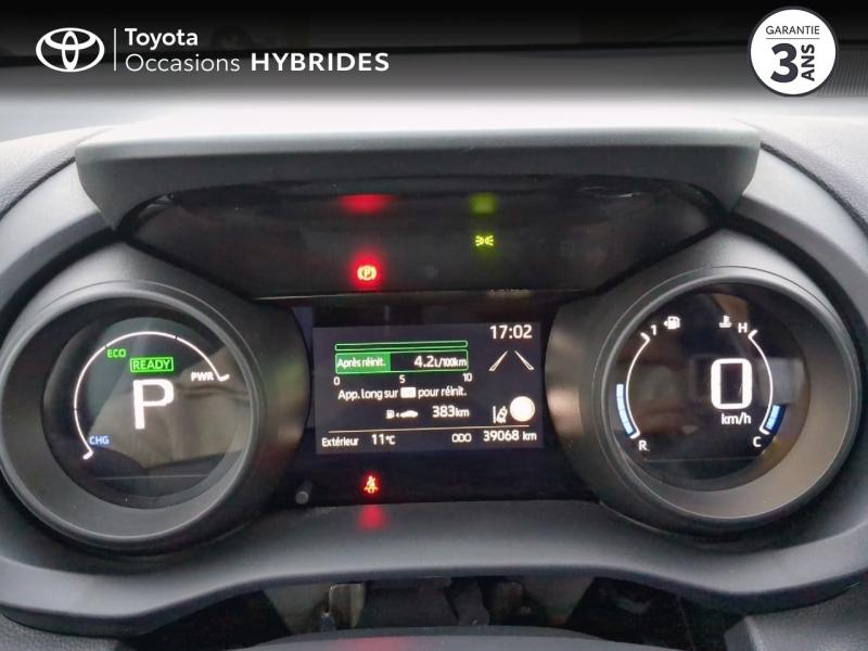 Photo 14 de l’annonce de TOYOTA Yaris d’occasion à vendre à NÎMES