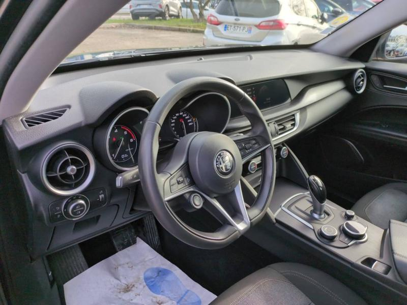 Photo 14 de l’annonce de ALFA ROMEO Stelvio d’occasion à vendre à NÎMES