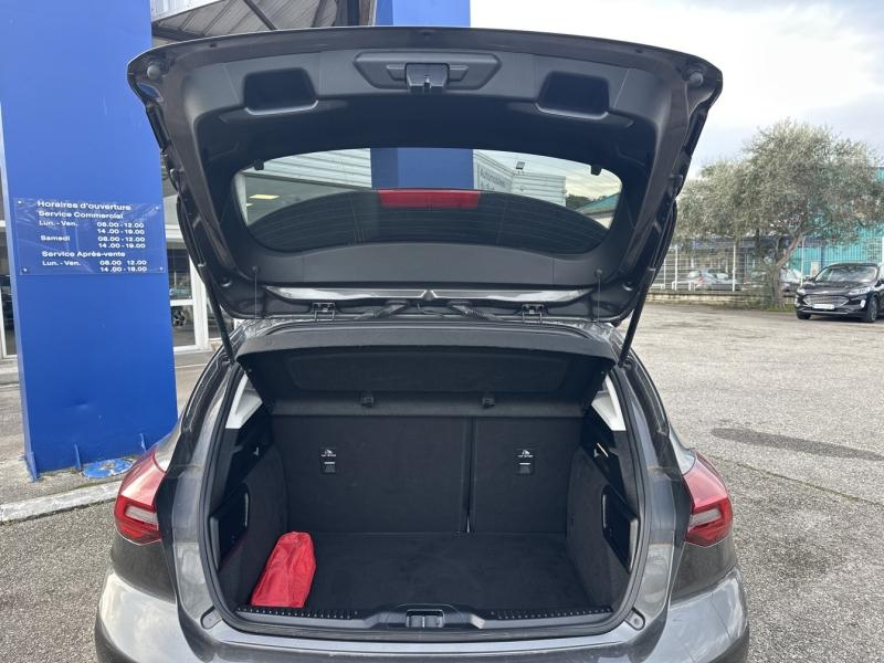 Photo 19 de l’annonce de FORD Focus d’occasion à vendre à MARTIGUES