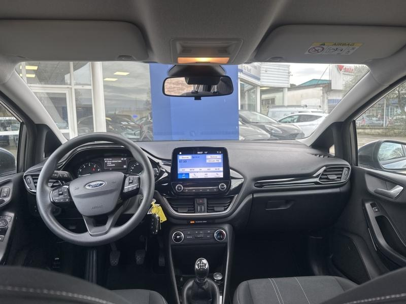 Photo 10 de l’annonce de FORD Fiesta d’occasion à vendre à MARTIGUES