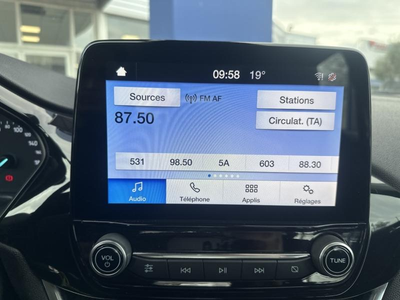 Photo 14 de l’annonce de FORD Fiesta d’occasion à vendre à MARTIGUES