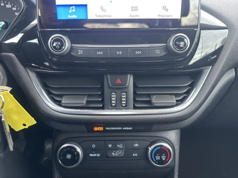 Photo 16 de l’annonce de FORD Fiesta d’occasion à vendre à MARTIGUES