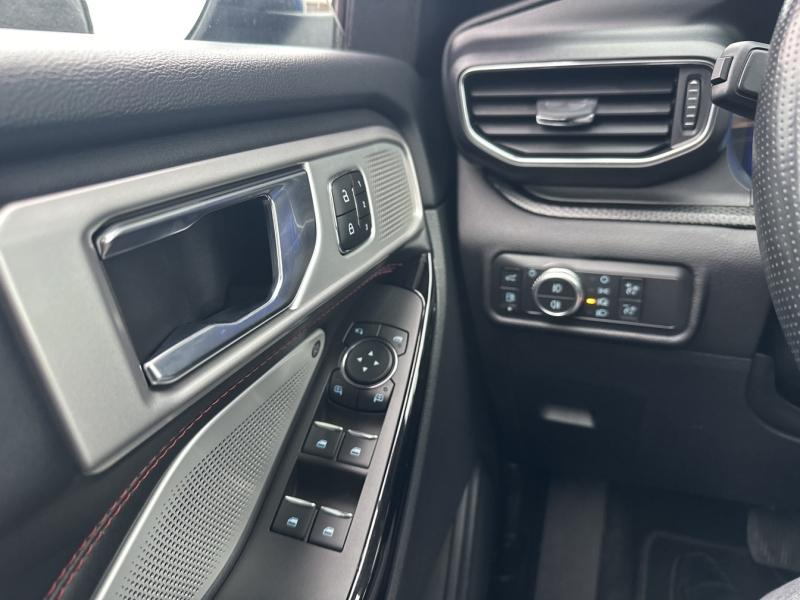 Photo 13 de l’annonce de FORD Explorer d’occasion à vendre à MARTIGUES