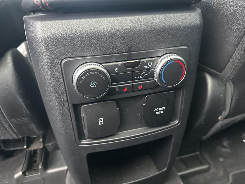 Photo 18 de l’annonce de FORD Explorer d’occasion à vendre à MARTIGUES