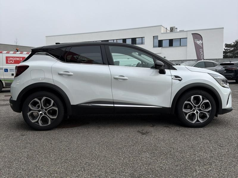 Photo 8 de l’annonce de RENAULT Captur d’occasion à vendre à ANNEMASSE