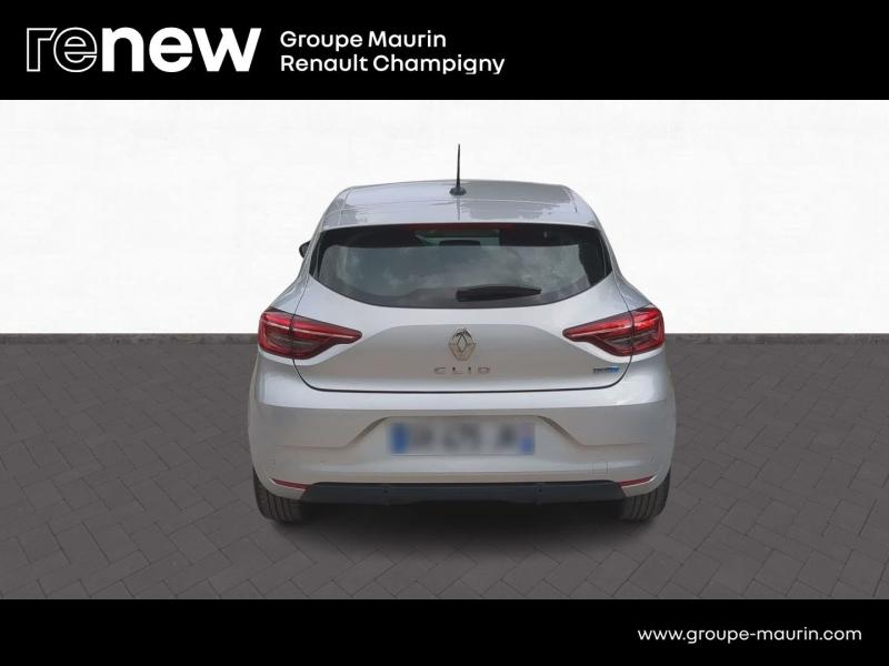 Photo 6 de l’annonce de RENAULT Clio d’occasion à vendre à CHENNEVIÈRES-SUR-MARNE