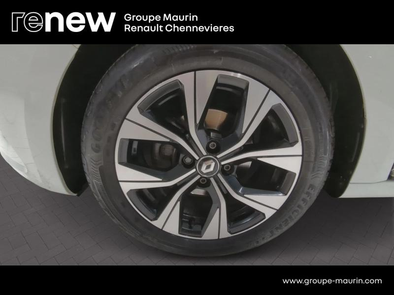 Photo 10 de l’annonce de RENAULT Clio d’occasion à vendre à CHENNEVIÈRES-SUR-MARNE