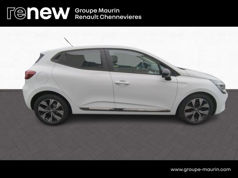 Photo 4 de l’annonce de RENAULT Clio d’occasion à vendre à CHENNEVIÈRES-SUR-MARNE