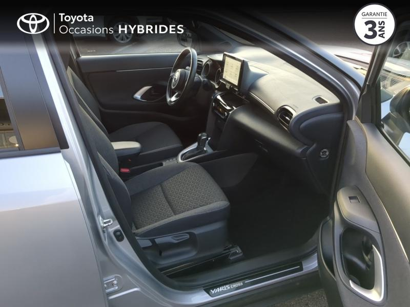 Photo 6 de l’annonce de TOYOTA Yaris Cross d’occasion à vendre à CHARMEIL