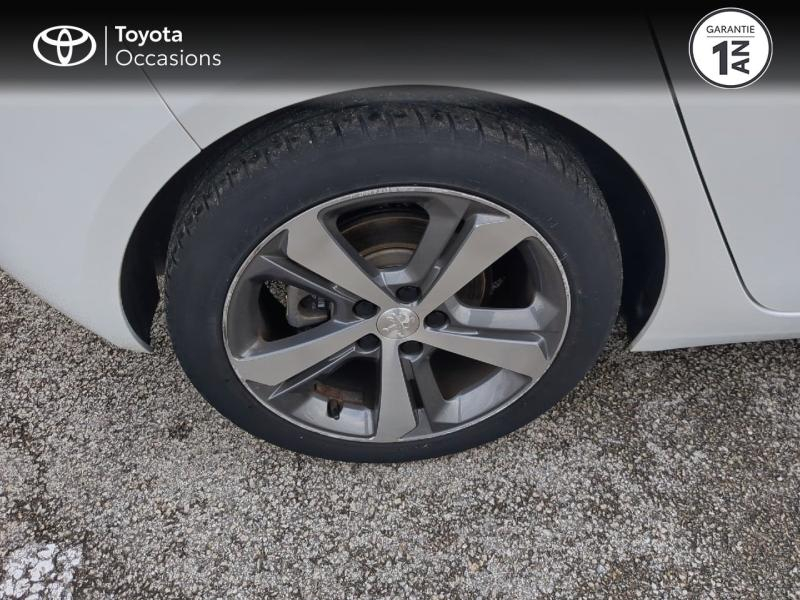 Photo 16 de l’annonce de PEUGEOT 308 d’occasion à vendre à NÎMES