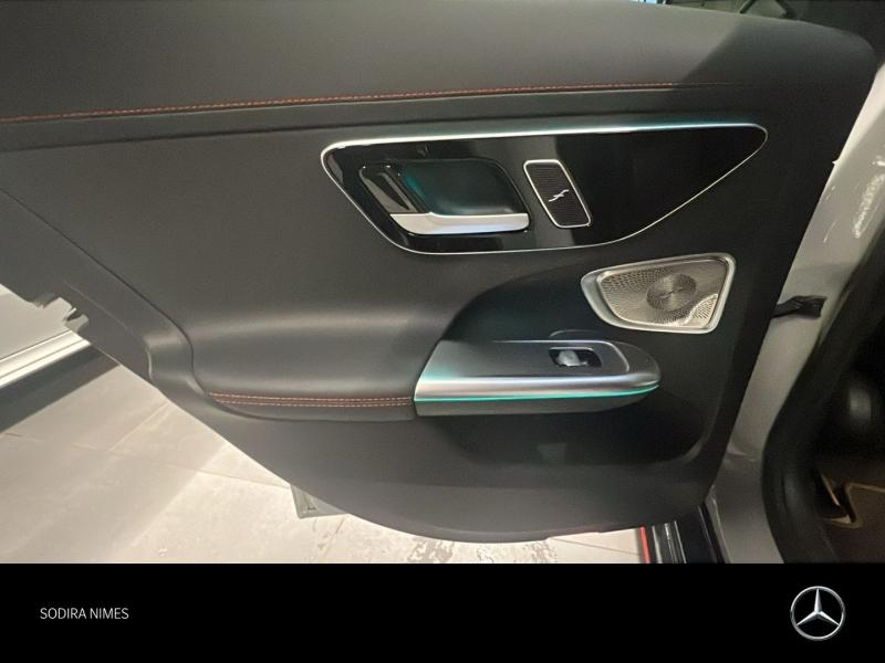 Photo 16 de l’annonce de MERCEDES-BENZ Classe C d’occasion à vendre à NIMES