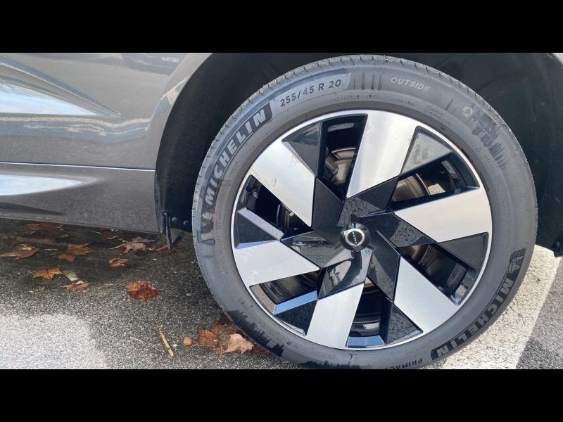 Photo 18 de l’annonce de VOLVO XC60 d’occasion à vendre à FRÉJUS