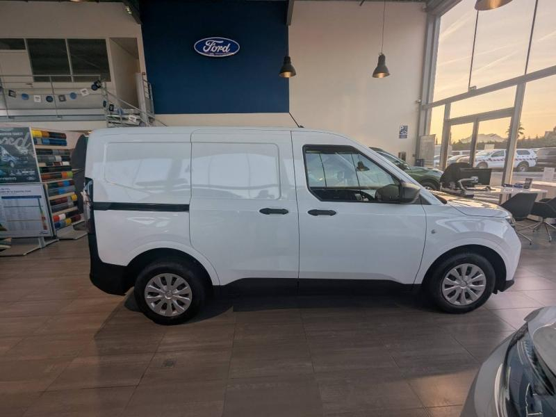 Photo 8 de l’annonce de FORD Transit Courier VUL d’occasion à vendre à FRÉJUS