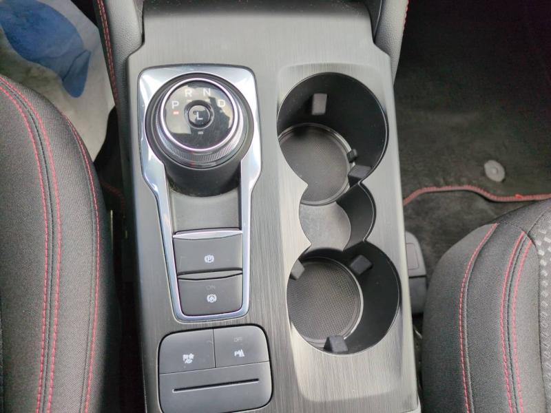 Photo 11 de l’annonce de FORD Kuga d’occasion à vendre à NÎMES