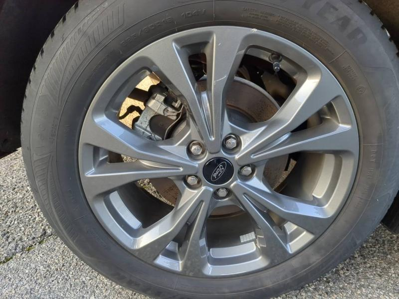 Photo 7 de l’annonce de FORD Kuga d’occasion à vendre à CARPENTRAS