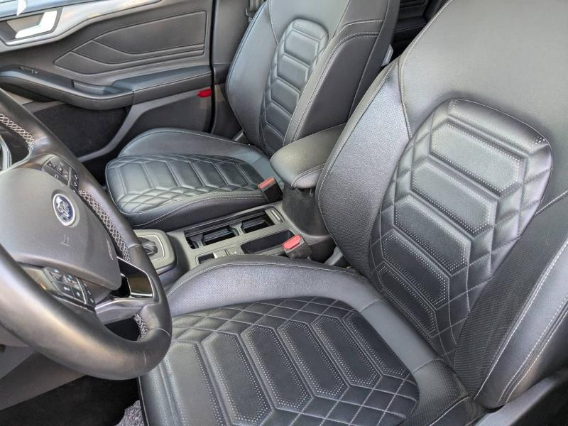 Photo 3 de l’annonce de FORD Focus Active d’occasion à vendre à AIX-EN-PROVENCE