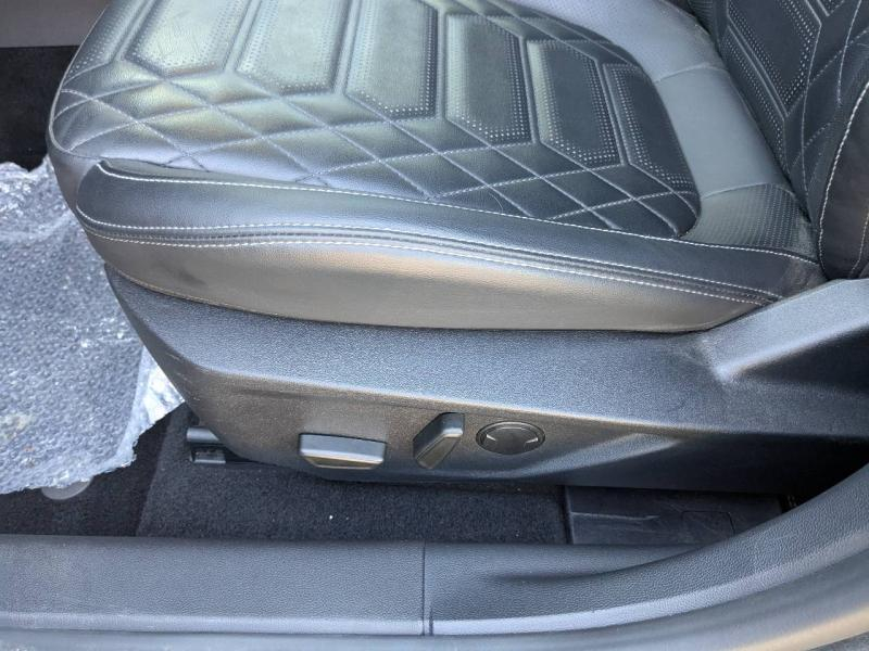 Photo 4 de l’annonce de FORD Focus Active d’occasion à vendre à AIX-EN-PROVENCE