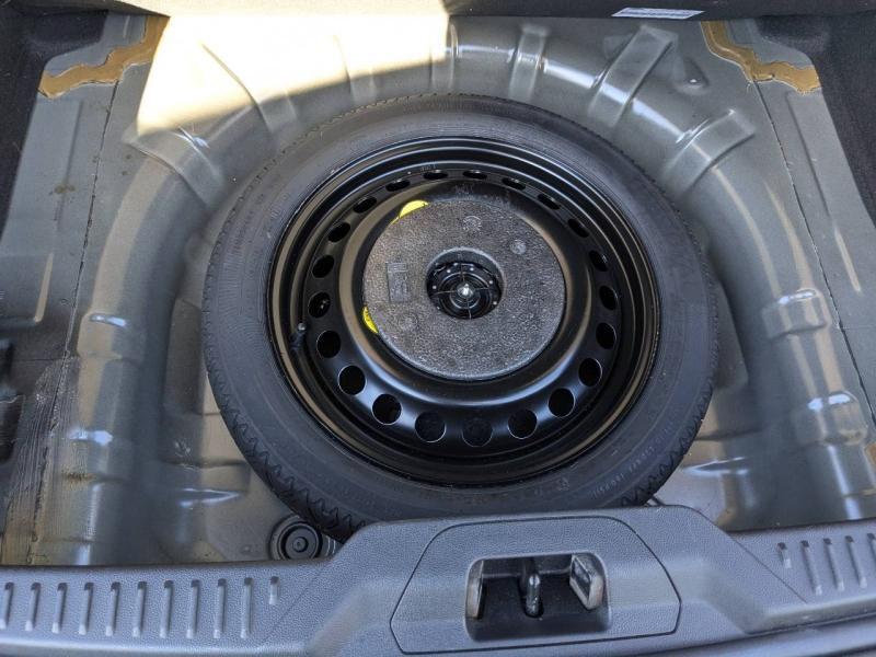 Photo 14 de l’annonce de FORD Focus Active d’occasion à vendre à AIX-EN-PROVENCE